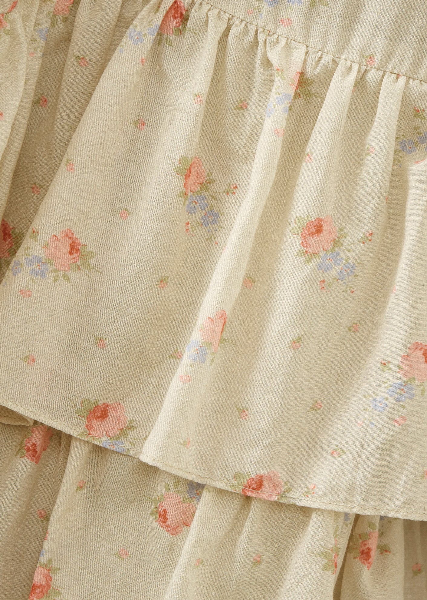 23-03-31_Caramel_2835_1411x1979_7a16a798-f6e7-4010-a019-8cc1b40b047c