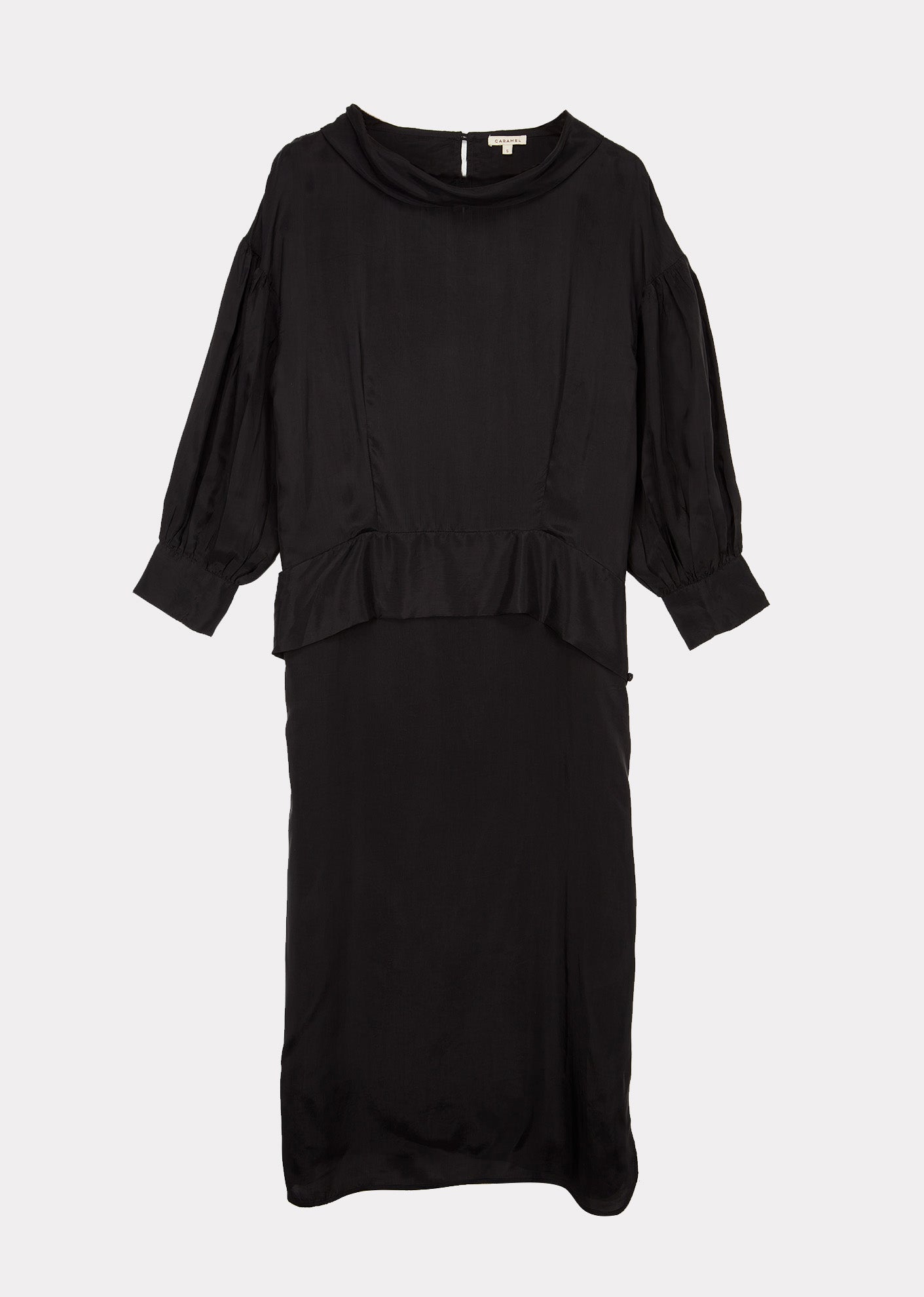 CARAMEL BELT DRESS BLACK