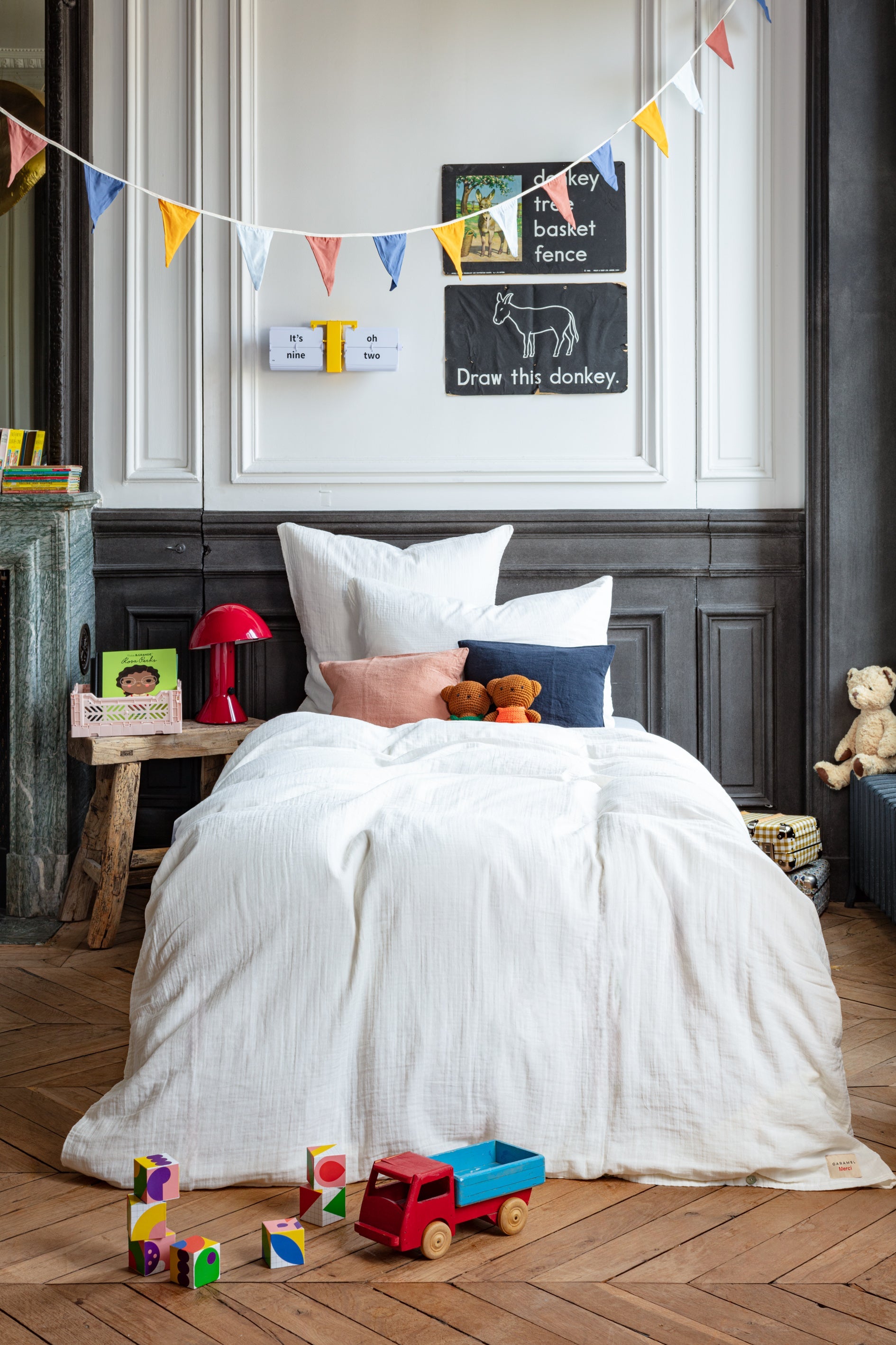 PILLOW COVER 65 X 65 - MERCI - BLANC DE MEUDON