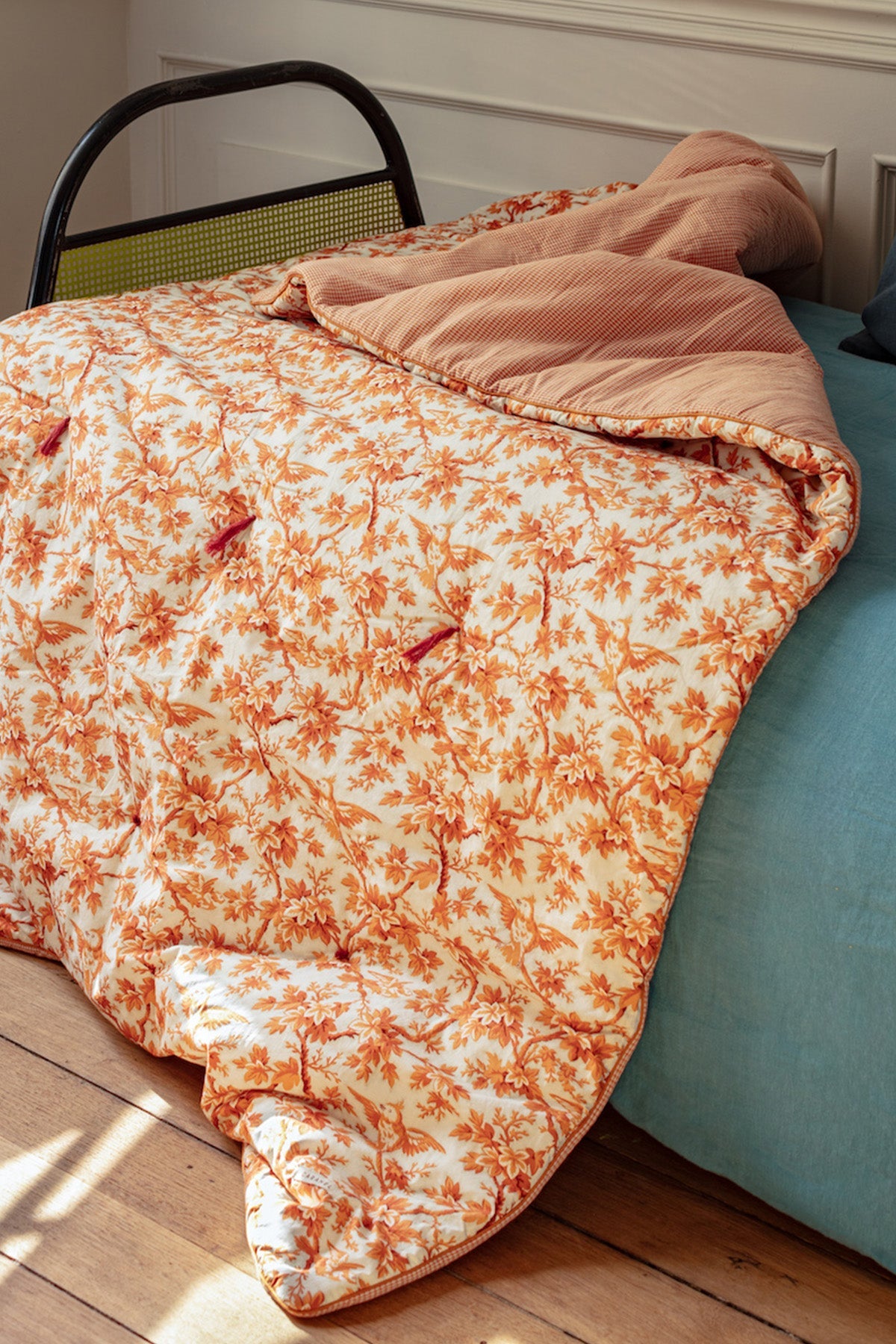 END OF BED TOPPER - ORANGE TREE TOP PRINT