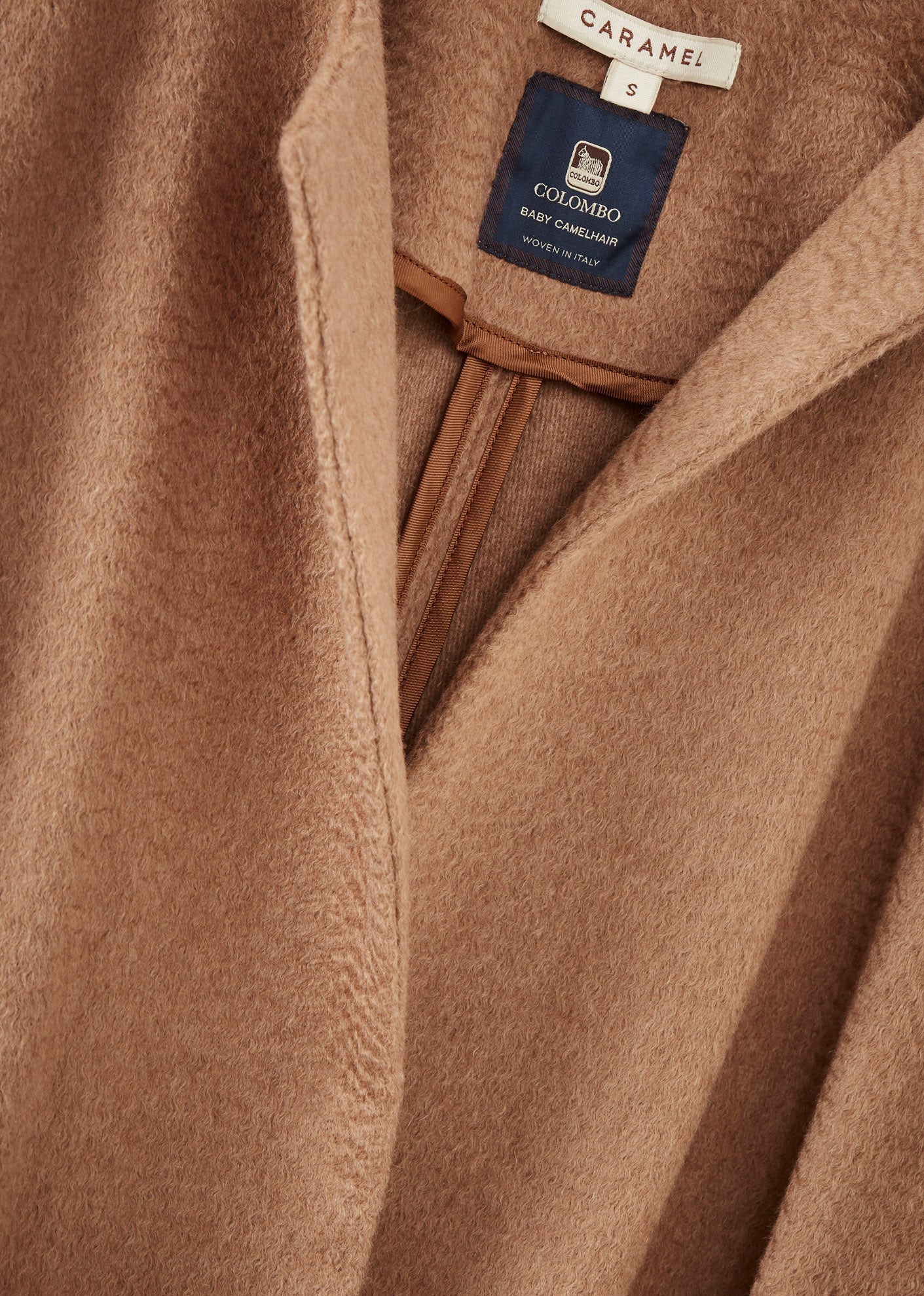 BLANKET COAT - BABY CAMEL HAIR