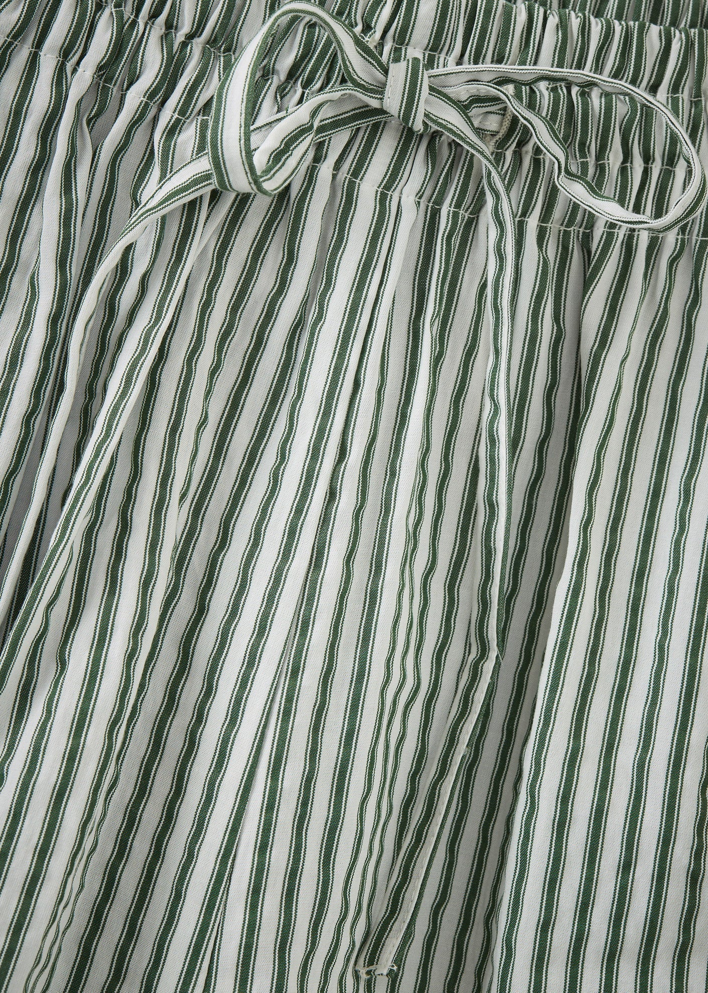 STRIPE SHORTS - GREEN STRIPE