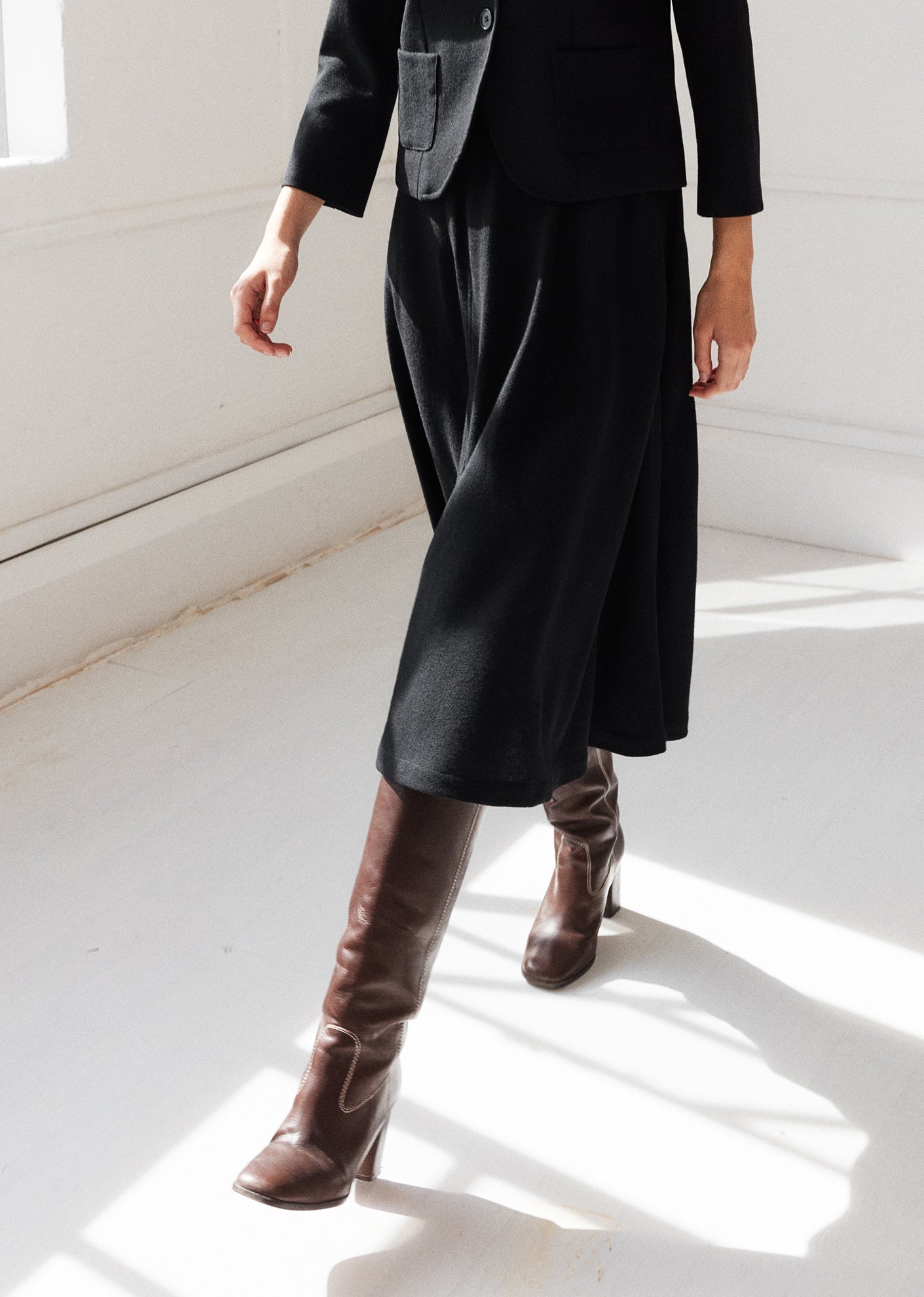 Caramel | Flared Skirt, Black