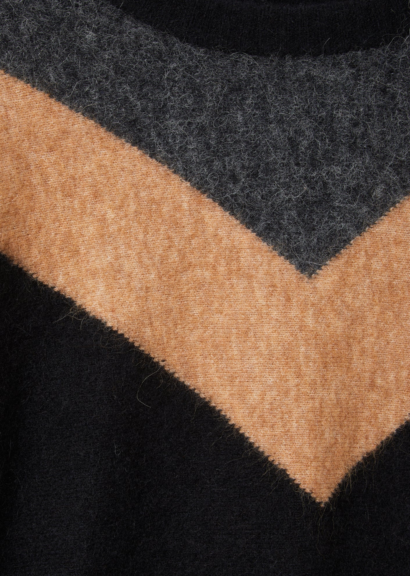 Caramel | Jumper, Black Camel